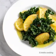 Chips di cavolo nero al limone Lo snack croccante che adorerai