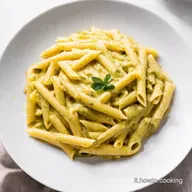Pasta con Crema di Pistacchio Ricetta Facile e Golosa