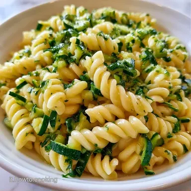 Pasta Fredda Con Zucchine per 4 Persone Scheda ricetta